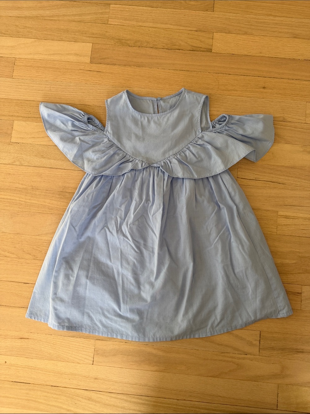 Zara size 7 Light Blue Cold-Shoulder Ruffle Dress for Girls